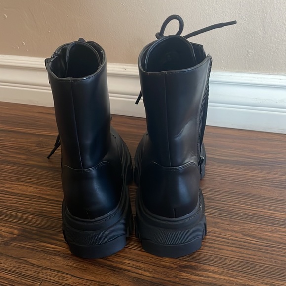 Been used only once - Picture 4 of 4